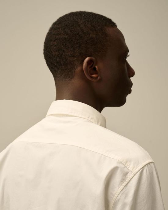 Long -sleeved shirt