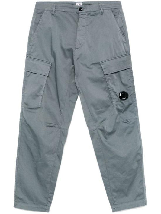 Straight pants