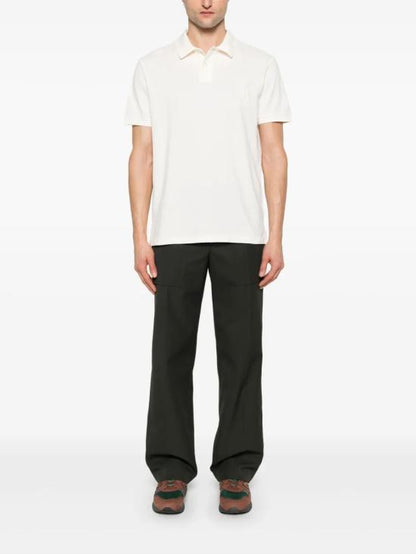 Short -sleeved t -shirt
