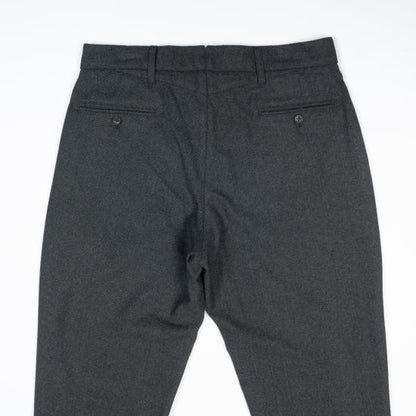 Short pants