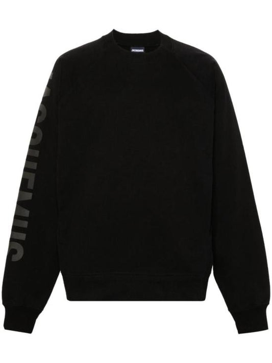 Long -sleeved t -shirt