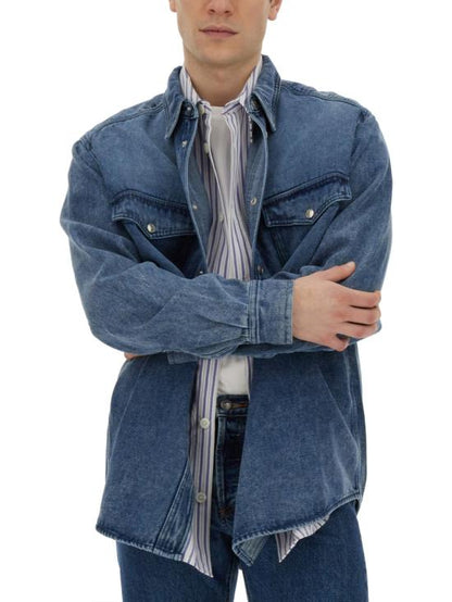 Short -sleeved shirt