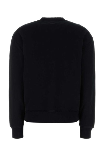 Long-sleeved t-shirt