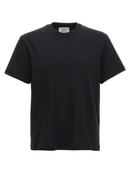 Short-sleeved t-shirt