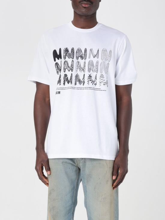 Short -sleeved t -shirt