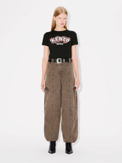 Short -sleeved t -shirt