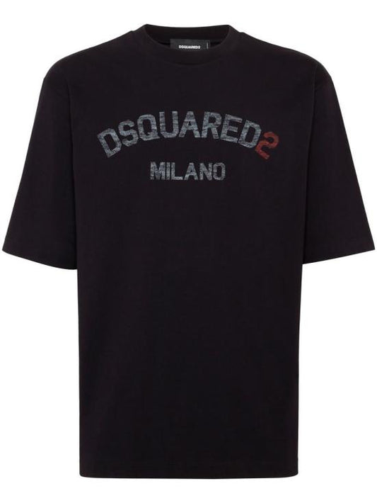 Short -sleeved t-shirt