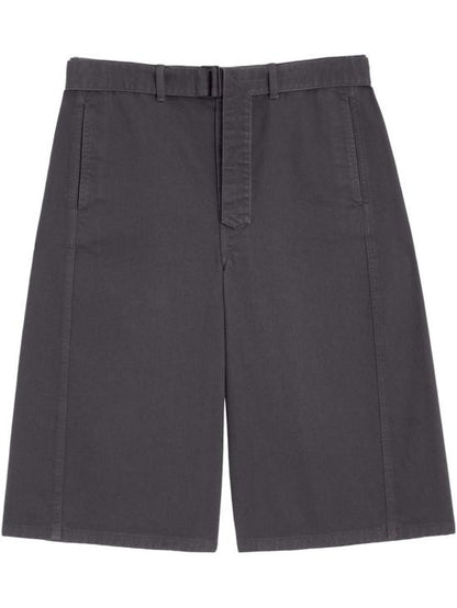 Short pants