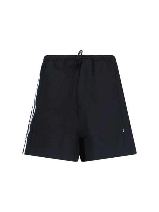 Short pants
