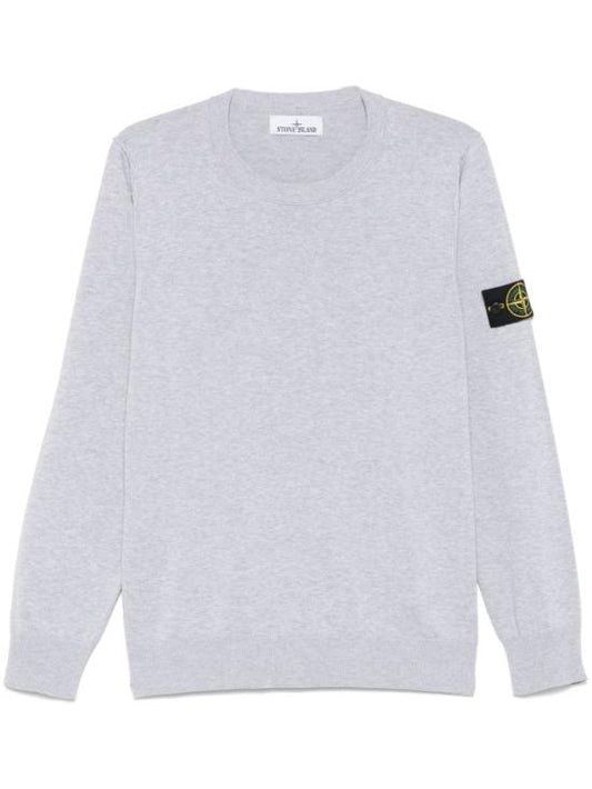 Long -sleeved t -shirt