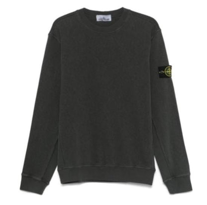 Long -sleeved t -shirt