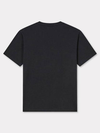 Short -sleeved t -shirt