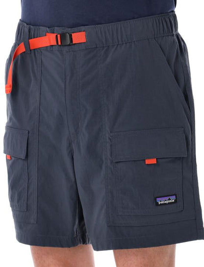 Short pants