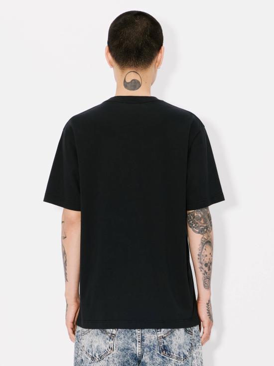 Short -sleeved t -shirt