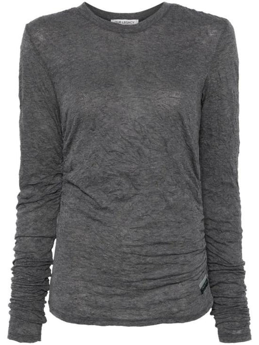 Long -sleeved t -shirt