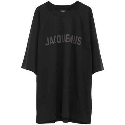 Long -sleeved t -shirt