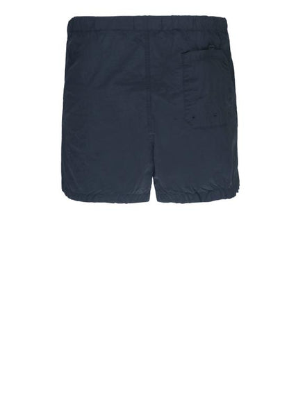 Short pants