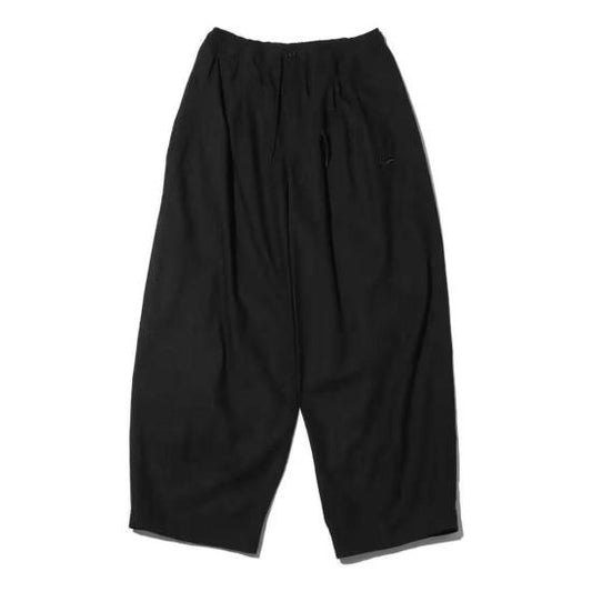 Straight pants