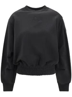 Long -sleeved t -shirt