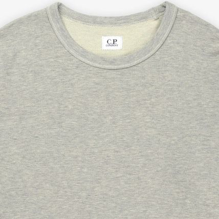 Long -sleeved t -shirt