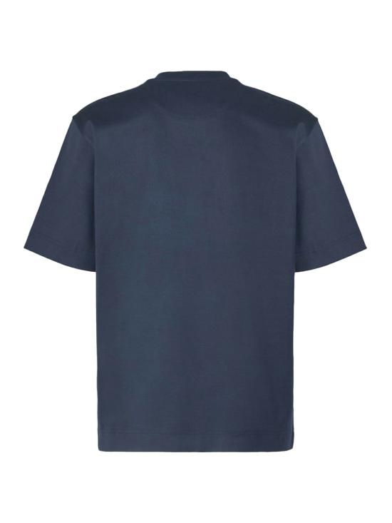 Short -sleeved t -shirt