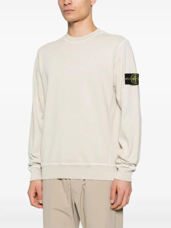 Long -sleeved t -shirt
