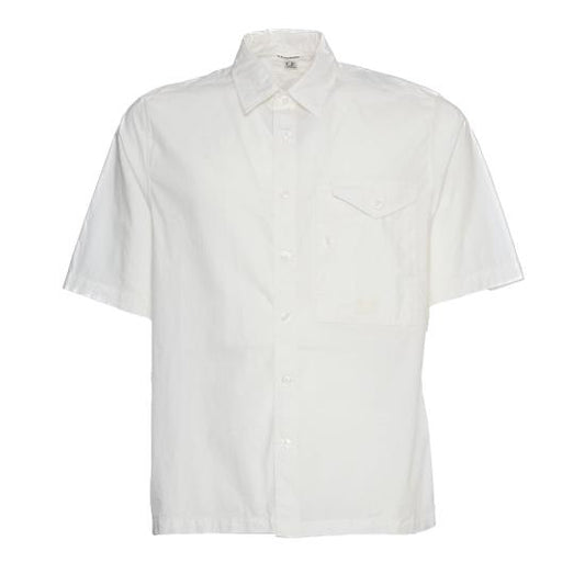 Short -sleeved shirt