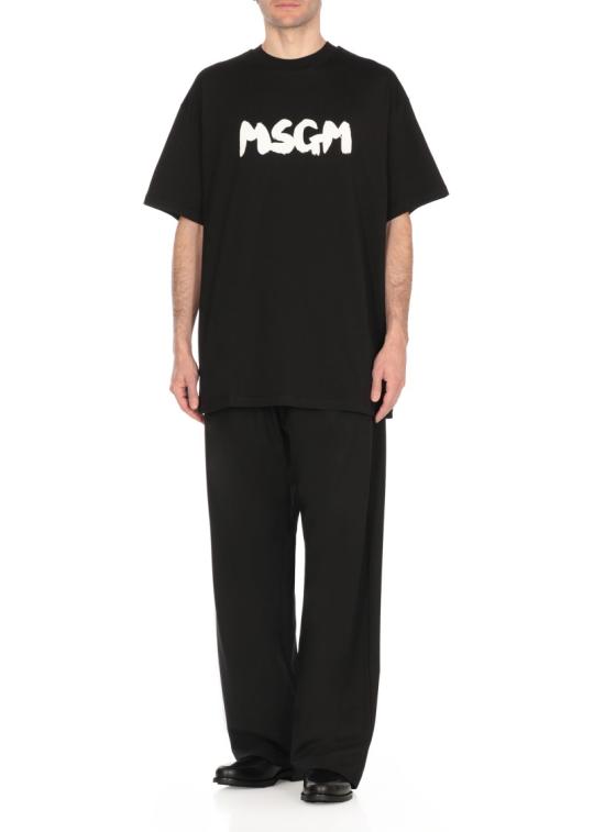 Short -sleeved t -shirt