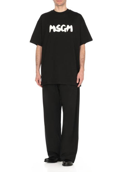 Short -sleeved t -shirt