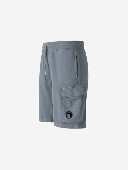 Short pants