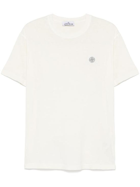 Short -sleeved t -shirt