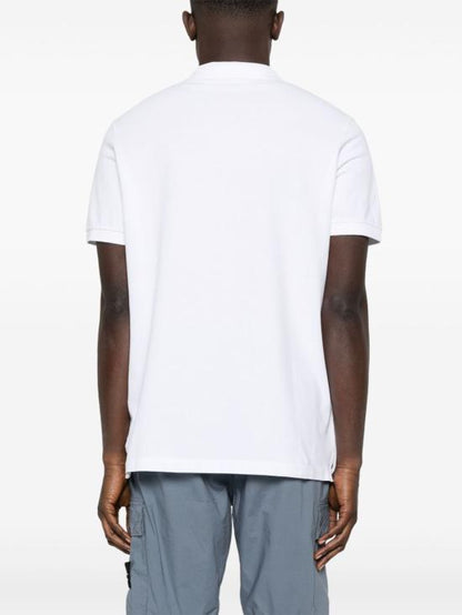 Short -sleeved t -shirt