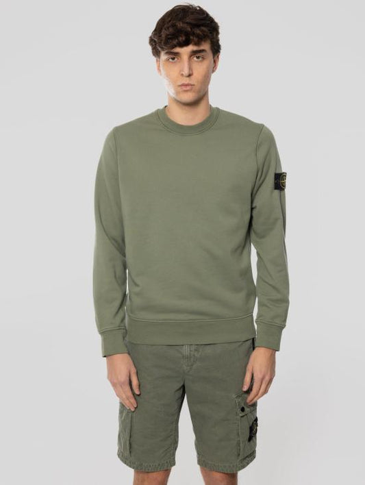 Long -sleeved t -shirt