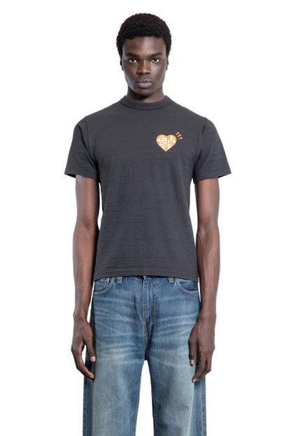 Long -sleeved t -shirt