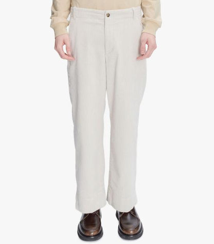 بنطلون مستقيم