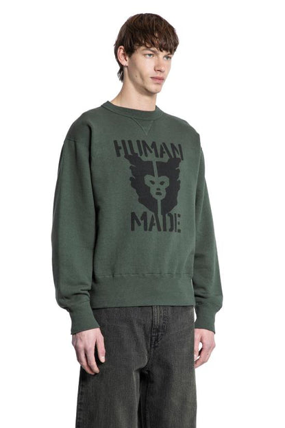Long -sleeved t -shirt
