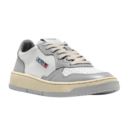 ميدالية منخفضة