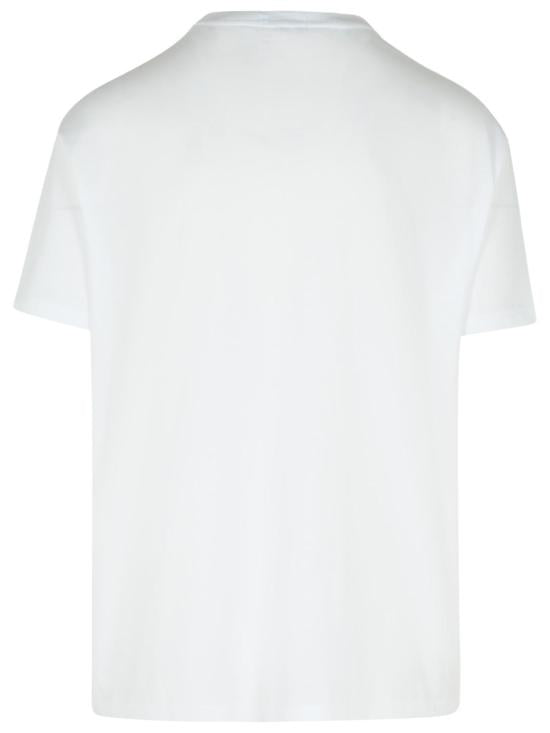 Short -sleeved t -shirt