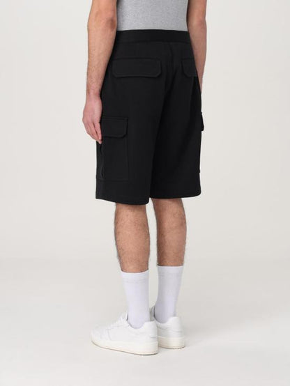 Short pants