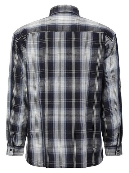 Long -sleeved shirt