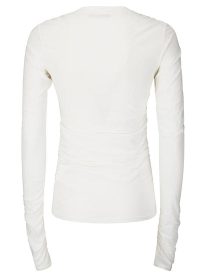 Long -sleeved t -shirt