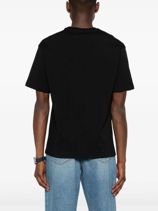 Short -sleeved t -shirt