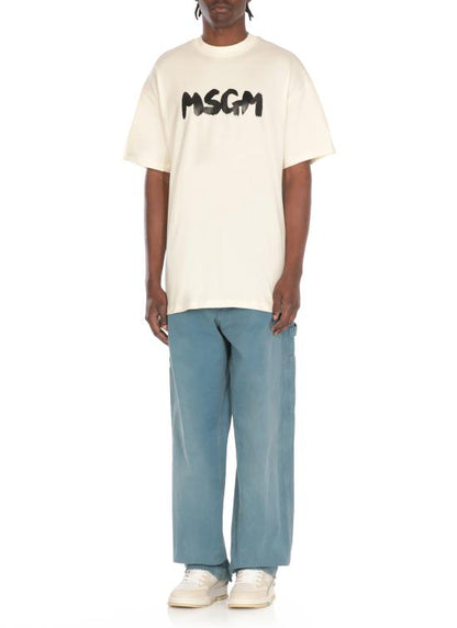 Short -sleeved t -shirt