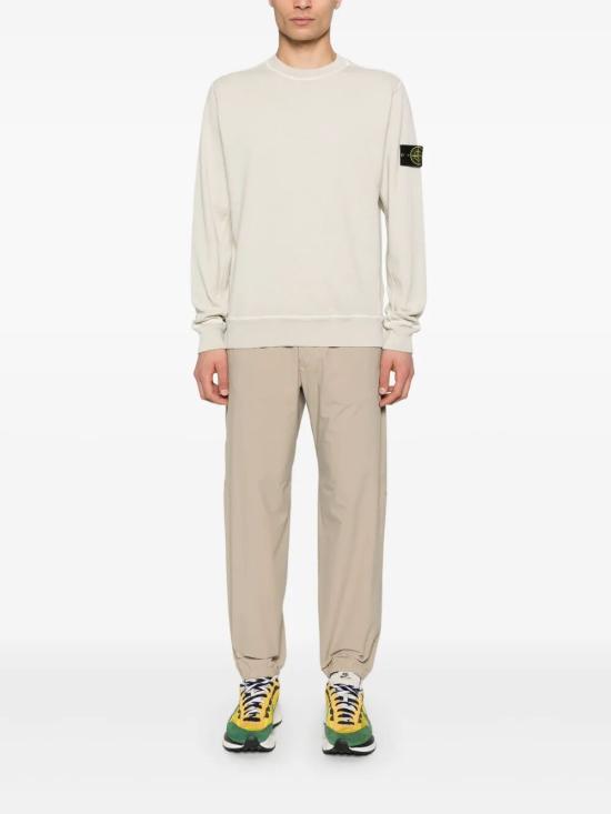 Long -sleeved t -shirt