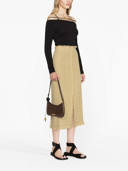 Long -sleeved t -shirt