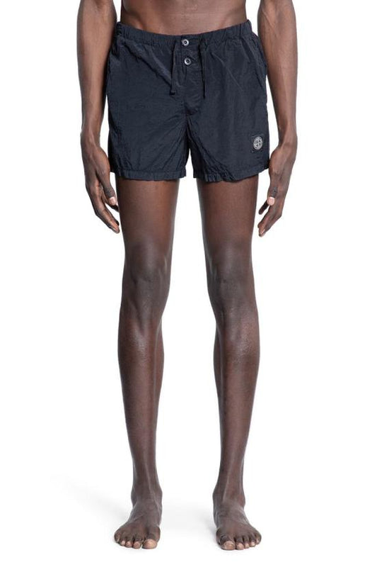 Short pants