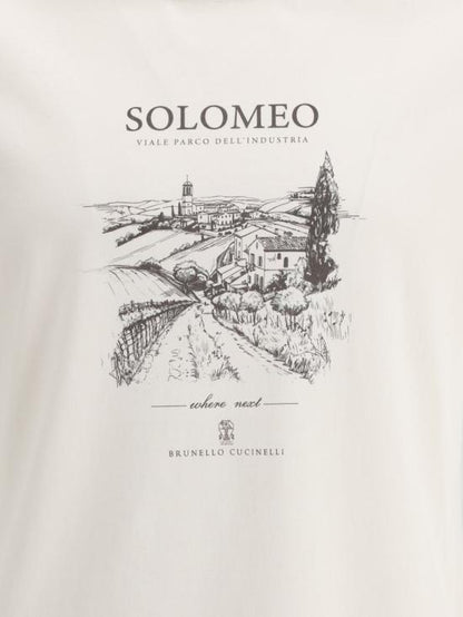 Short -sleeved t -shirt