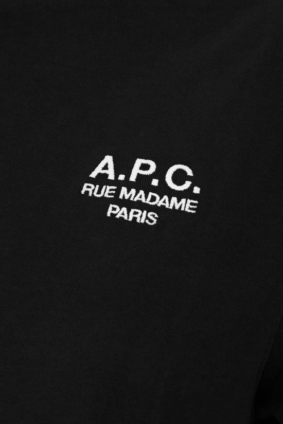Short -sleeved t -shirt