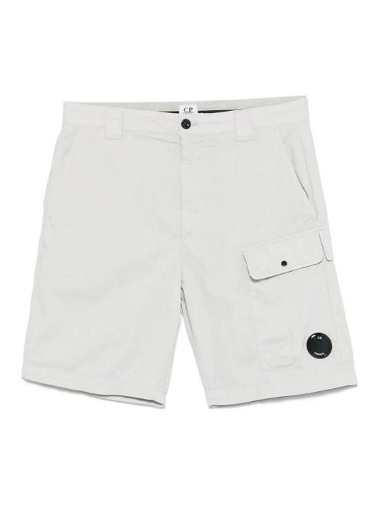 Short pants