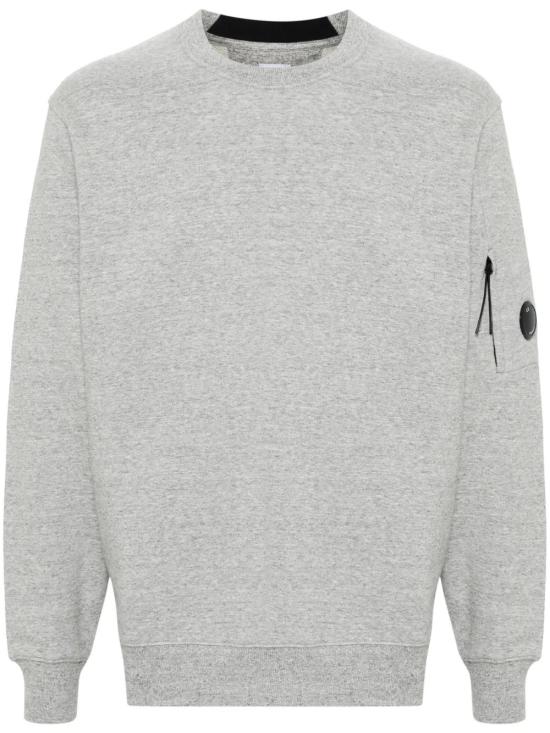 Long -sleeved t -shirt